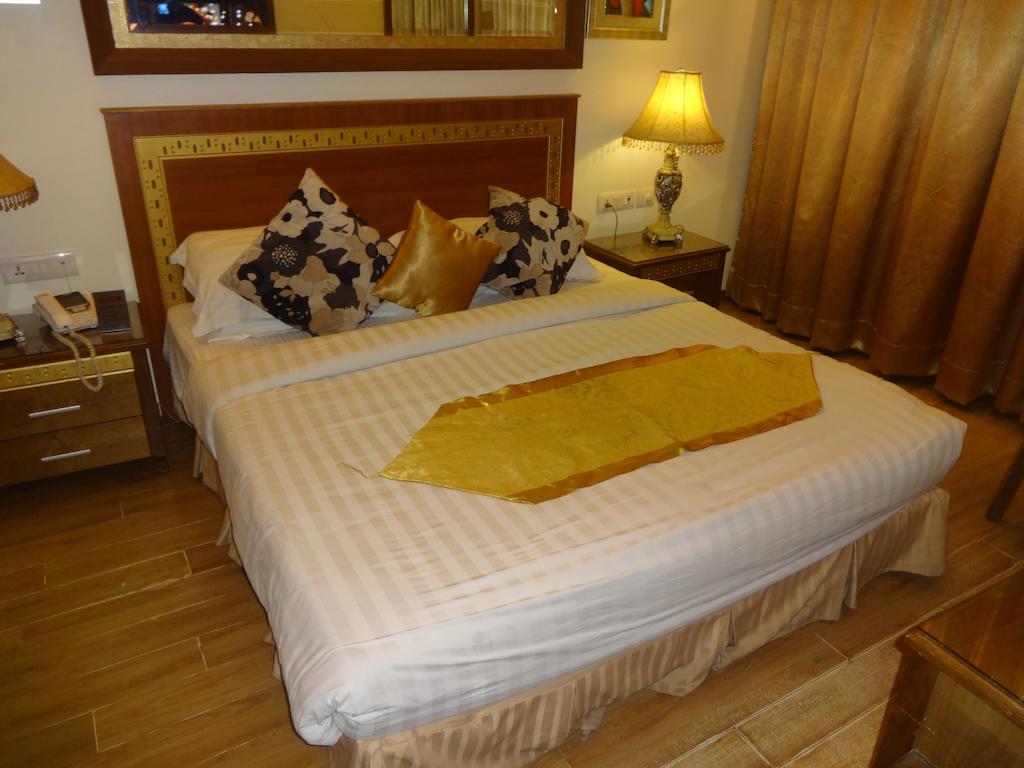Hotel Picasso Paschim Vihar Delhi - Couple Friendly Local Ids Accepted Quarto foto